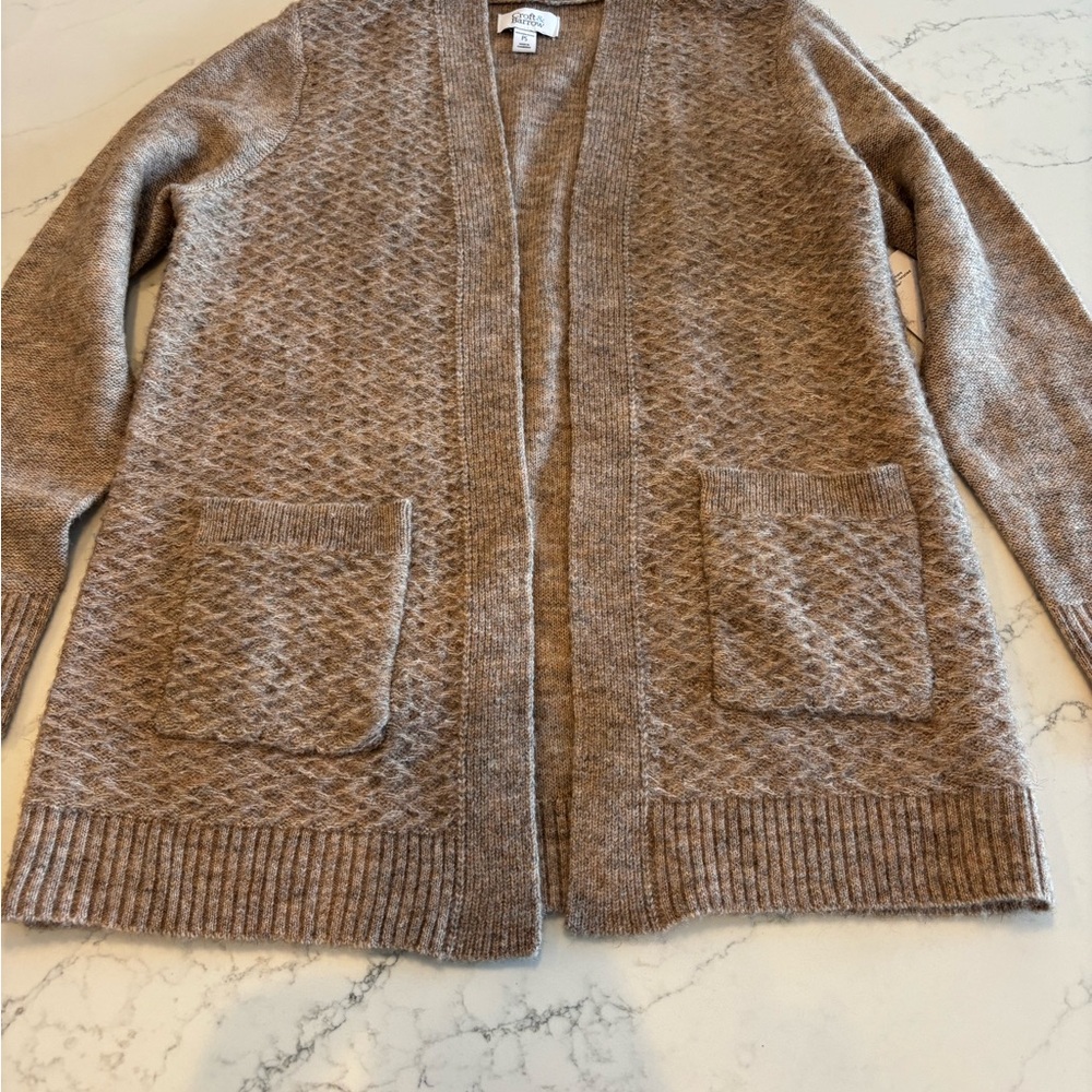 Croft & Barrow Women's Brown Cardigan Sweater - Picture 3 of 8